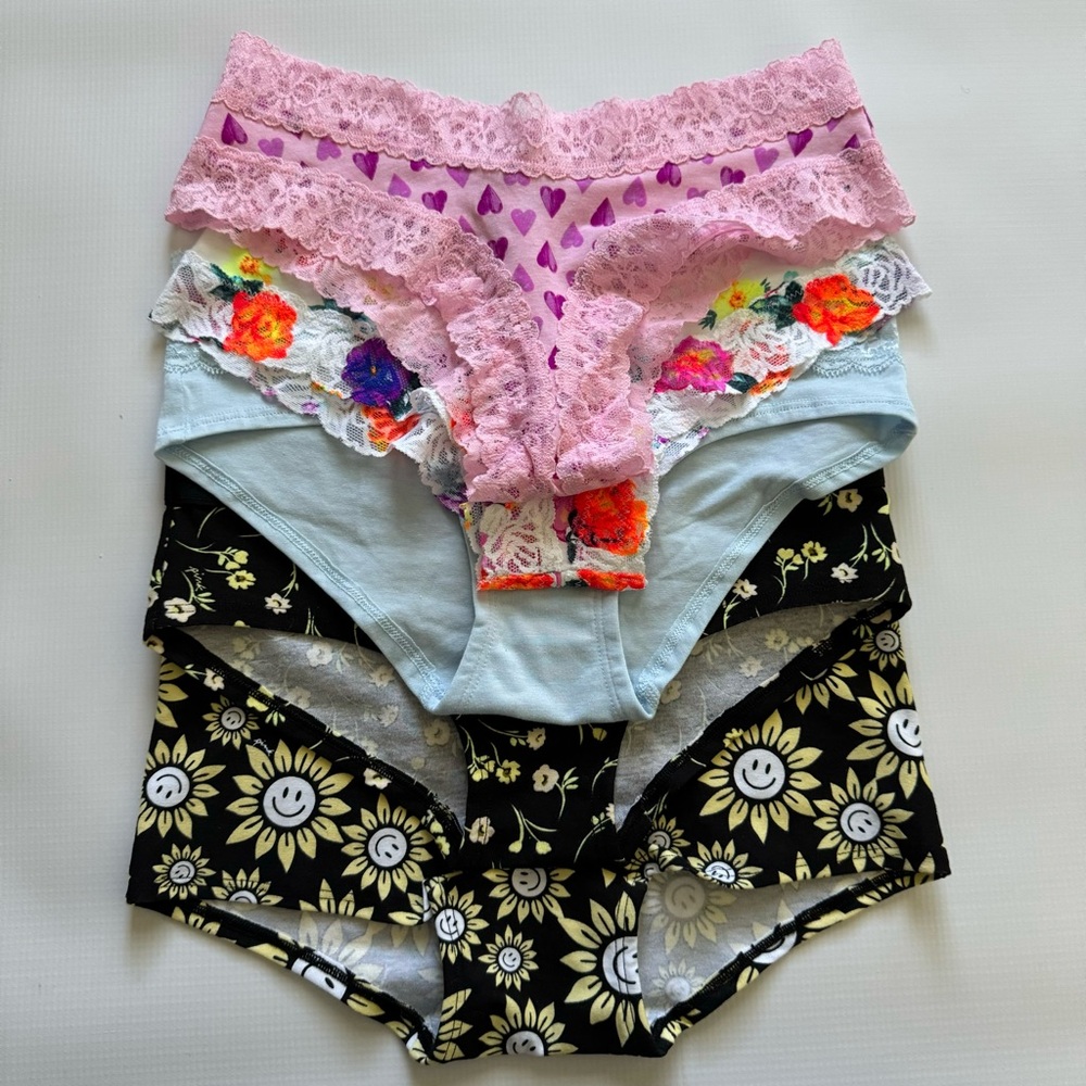 PINK Victoria’s Secret Panty Lot